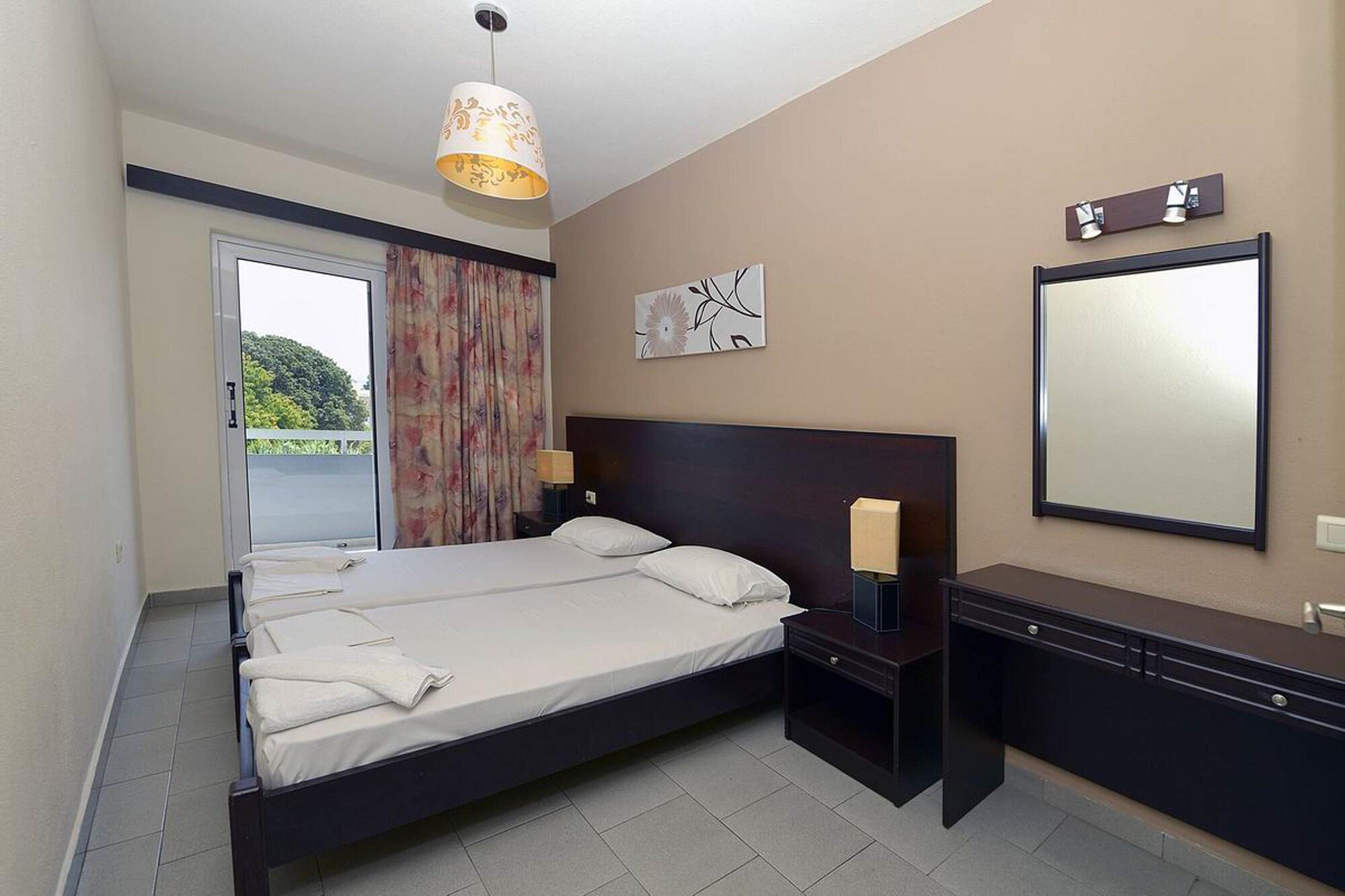 Ialysos City Hotel Zewnętrze zdjęcie